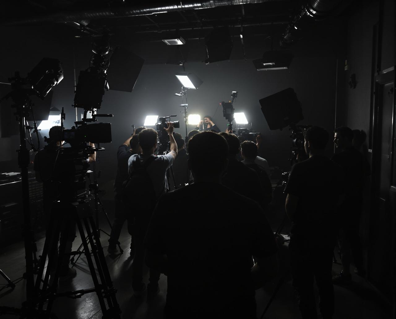 神秘影院制作现场